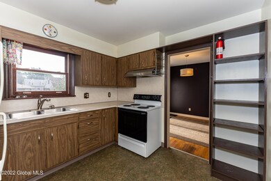 51 Croswell St, Albany, NY 12206 - photo 6