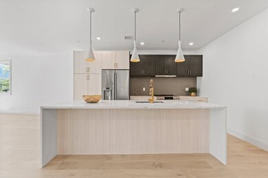 5245 Washington St unit 1, West Roxbury, MA 02132 - photo 3