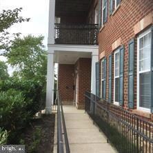 23620 Overlook Park Dr unit 203, Clarksburg, MD 20871 - photo 2