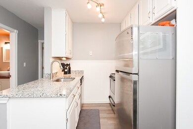 120 Tall Oaks Dr unit D1, South Weymouth, MA 02190 - photo 4