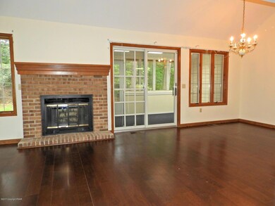 34 Harmon Dr, Stroudsburg, PA 18360 - photo 5