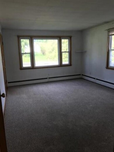 403 Pleasant St, West Rutland, VT 05777 - photo 5