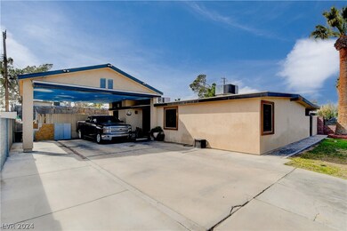 1661 Capistrano Ave, Las Vegas, NV 89169 - photo 5