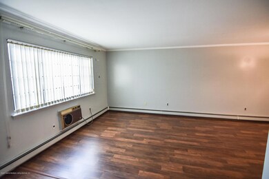 45 Gardenia Ln unit 9, Staten Island, NY 10314 - photo 6