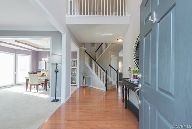 Dramatic entrance into 2 story Foyer