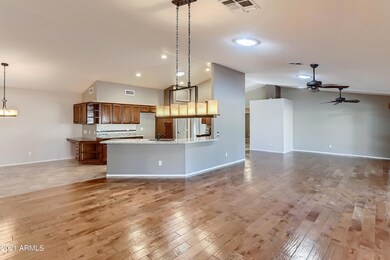 7-039615168-08 Living Room