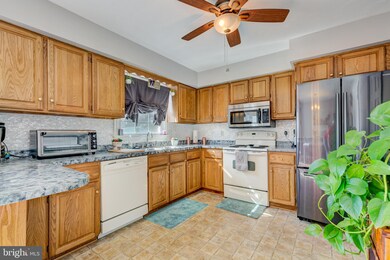 12 Starlite Dr, Littlestown, PA 17340 - photo 7