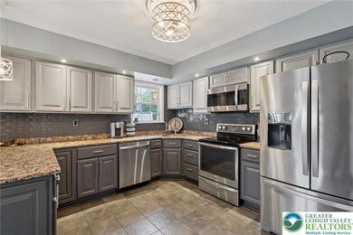 2420 Bannerstone Dr, Quakertown, PA 18951 - photo 7