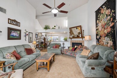 2601 Aquaduct Ct, Bedford, TX 76022 - photo 2