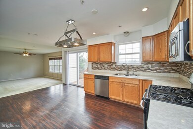 5901 Sellner Ln, Clinton, MD 20735 - photo 4