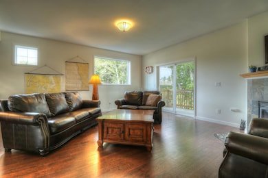 Family Room 3
