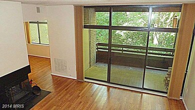 11566 Rolling Green Ct unit 12, Reston, VA 20191 - photo 5