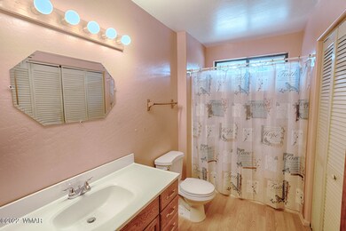 Apache Way bathroom