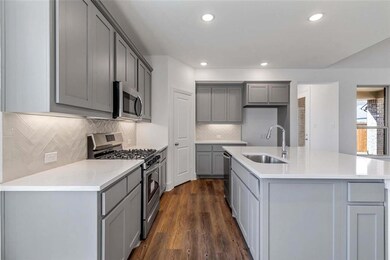 3808 Sky Dr, Sherman, TX 75090 - photo 4