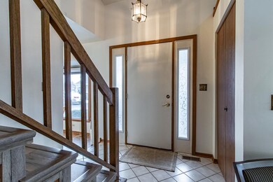 1905 Wisteria Ct unit 4, Naperville, IL 60565 - photo 2