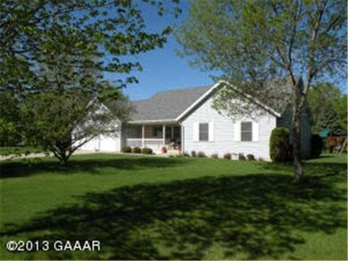 1502 Armstrong Cir NW, Alexandria, MN 56308 - photo 6