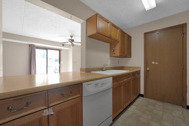 13-web-or-mls-3941-karl-rd-127