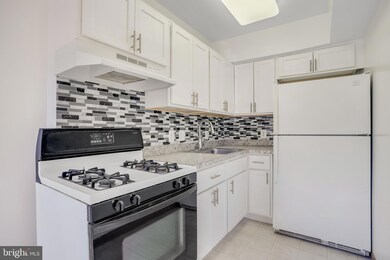 939 Longfellow St NW unit 3, Washington, DC 20011 - photo 7