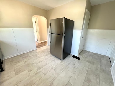 365 Sunset Dr, South Lebanon, OH 45065 - photo 5