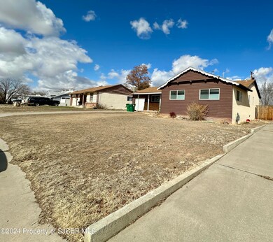 4100 Cedar Dr, Farmington, NM 87402 - photo 2