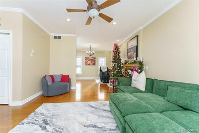 4695 Emerald Valley Loop unit 31, Fowlerville, MI 48836 - photo 7