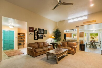 6720 Hensch Ave NE, Albuquerque, NM 87109 - photo 7