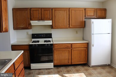 1917 Yorktown N, Norristown, PA 19403 - photo 4