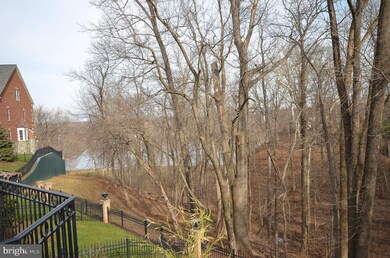 18306 Buccaneer Terrace, Leesburg, VA 20176 - photo 3