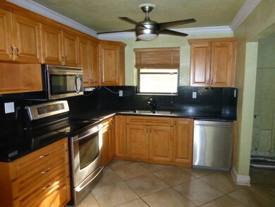 KITCHEN (3)
