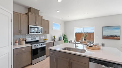 21645 SE Fuji Dr, Bend, OR 97702 - photo 5