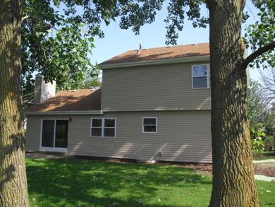 4004 192nd St, Country Club Hills, IL 60478 - photo 2