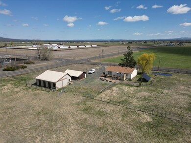 26395 Walker Rd, Bend, OR 97701 - photo 3