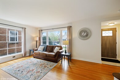 2125 Suffolk Ave, Westchester, IL 60154 - photo 3