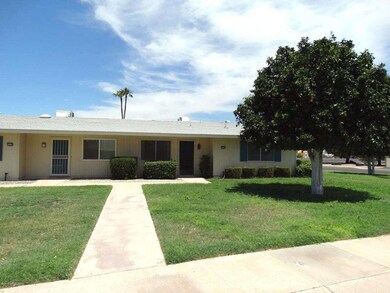 11114 W Desert Butte Dr, Sun City, AZ 85351 - photo 2