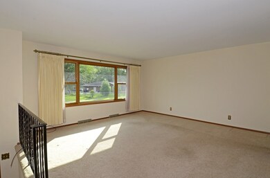 286 Waterman St, Oregon, WI 53575 - photo 4