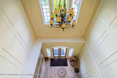 631 Sophee Ln Lakewood NJ-large-005-018-