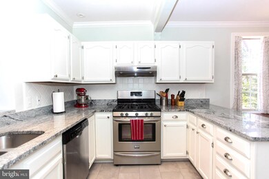 4507 Maple Ave, Halethorpe, MD 21227 - photo 5