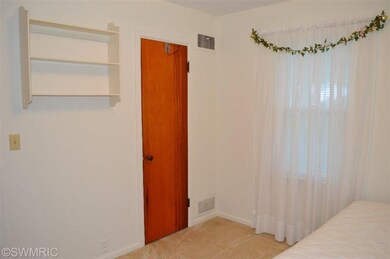 1877 Baldwin Dr, Niles, MI 49120 - photo 6