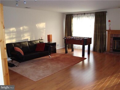 12 Kensington Ct, Princeton, NJ 08540 - photo 4