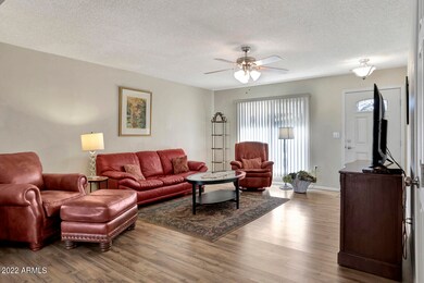 09_10130_W_Forrester_Dr__09_mls