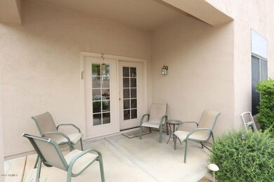 8820Covered Patio