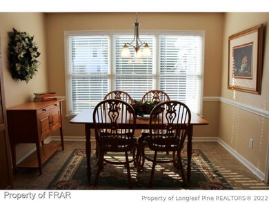 Large, Open Eat In Area