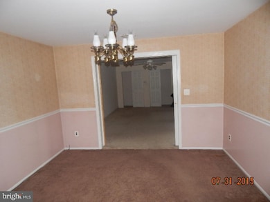 55 Hartford Rd, Sewell, NJ 08080 - photo 5