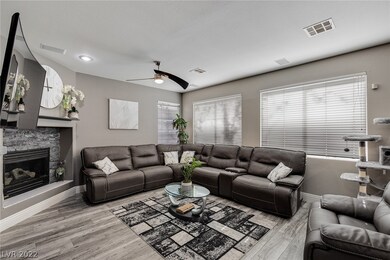 Family Room w/ Gas Fireplace