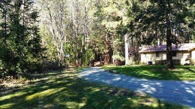 3891 Azalea Dr, Grants Pass, OR 97526 - photo 7