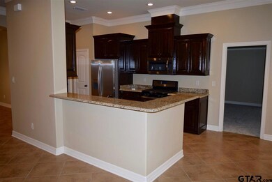 3692 3692 Old Omen, Tyler, TX 75707 - photo 6