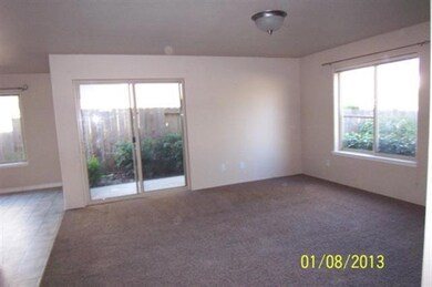 2214 NW Kip Ln, Grants Pass, OR 97526 - photo 3