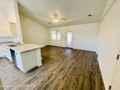 507 Ginger St, Bloomfield, NM 87413 - photo 5