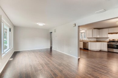 3711 Meadow Dr, Rolling Meadows, IL 60008 - photo 3