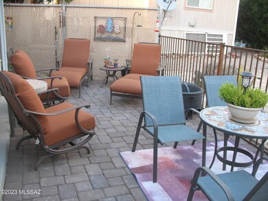 5334 Lazy S Patio